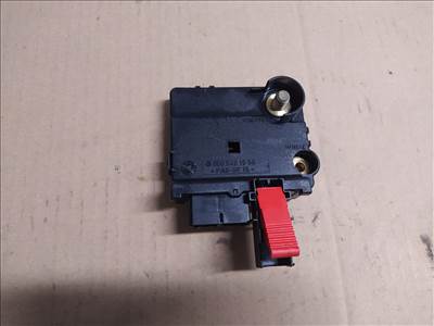 Mercedes W220 akksi biztosíték elektronika eladó! 0005401950