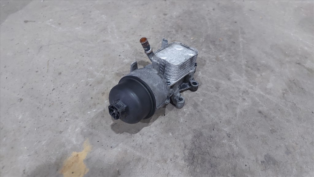 Citroen C4 C5 Peugeot 307 407 Olajhűtő olajszűrő ház hőcserélő 7197 1103t3 5. kép