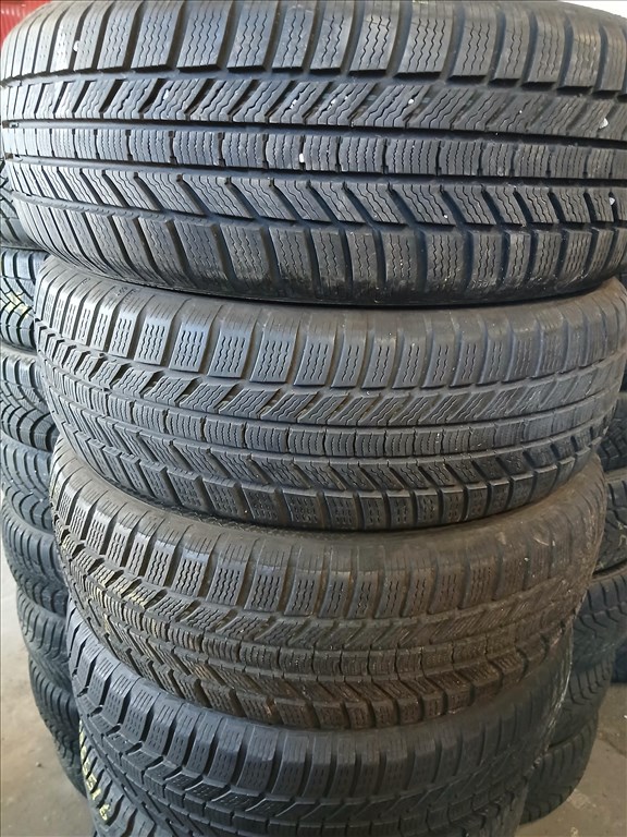  205/60R16 használt Continental téli gumi  1. kép