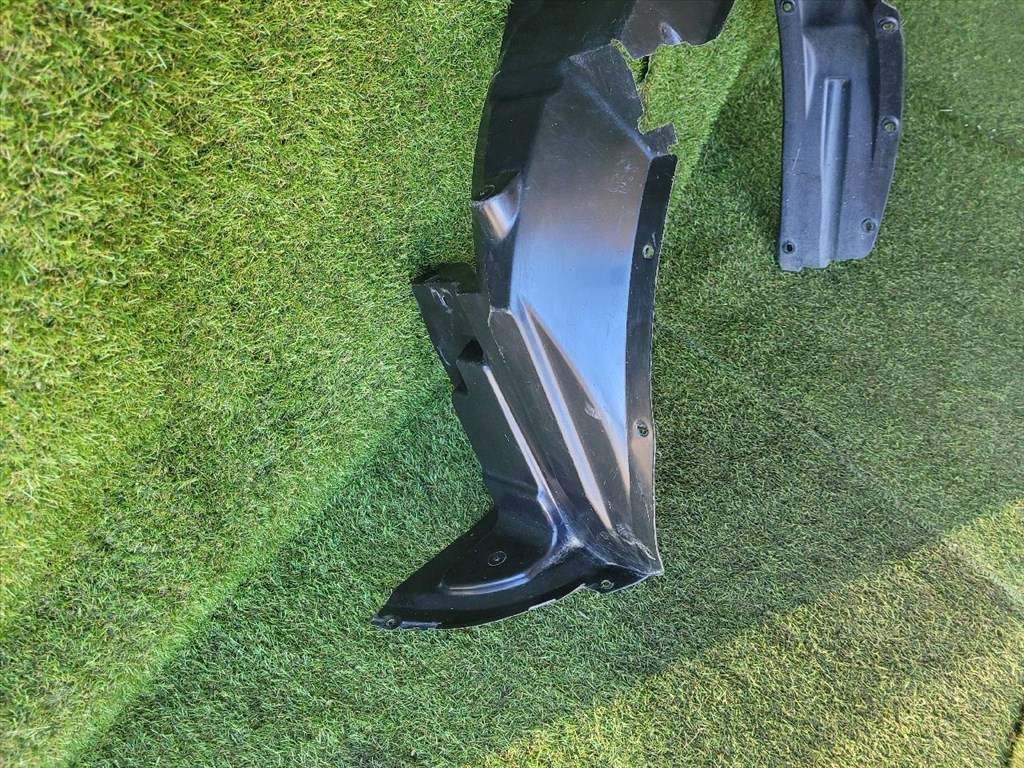 SUZUKI SWIFT III Bal első Dobbetét (Kerékjárati, Műanyag) 7232263J20 5. kép