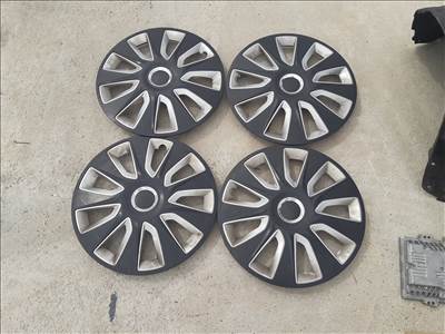 Bontásra: Volvo V40 Dísztárcsa szett 30760330 yv1mv8431f2223368