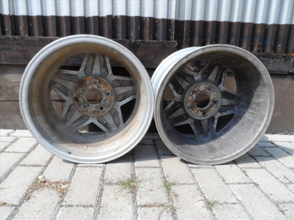  5x112 lyukosztású 9JJ 16" használt Borbet alufelni 2. kép
