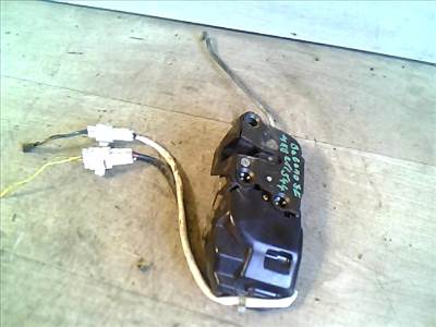 SUZUKI Baleno 1998.09.01-2002.12.31 Jobb első ajtó zárszerkezet központizáras