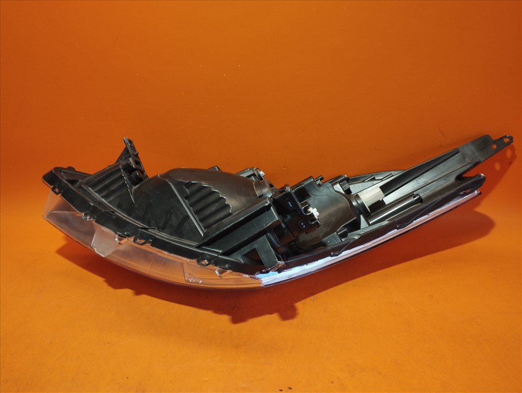 Suzuki Swift jobb halogén lámpa 14-től P8798R (M.30.922R)a 3. kép