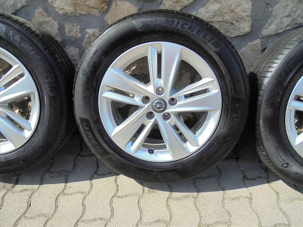 17-es szinte új Opel (215/65-ös Michelin) nyári kerék szett eladó 3. kép