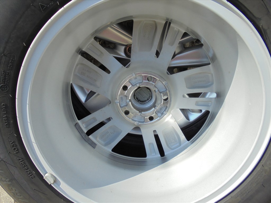 17-es szinte új Opel (215/65-ös Michelin) nyári kerék szett eladó 11. kép