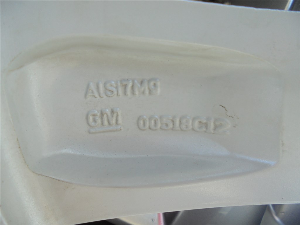 17-es szinte új Opel (215/65-ös Michelin) nyári kerék szett eladó 13. kép