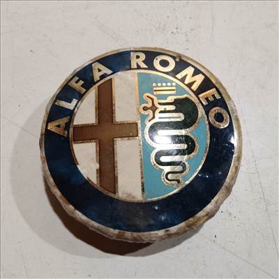 201965 Alfa Romeo 145,146, 147,156,166,Gt alufelni közép kupak a képen látható állapotban 60652886