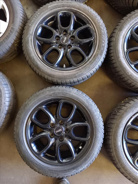 Mini Clubman 5x112 lyukosztású 16" újszerű  alufelni 205/55 használt Pirelli téli gumi Lxx 2. kép