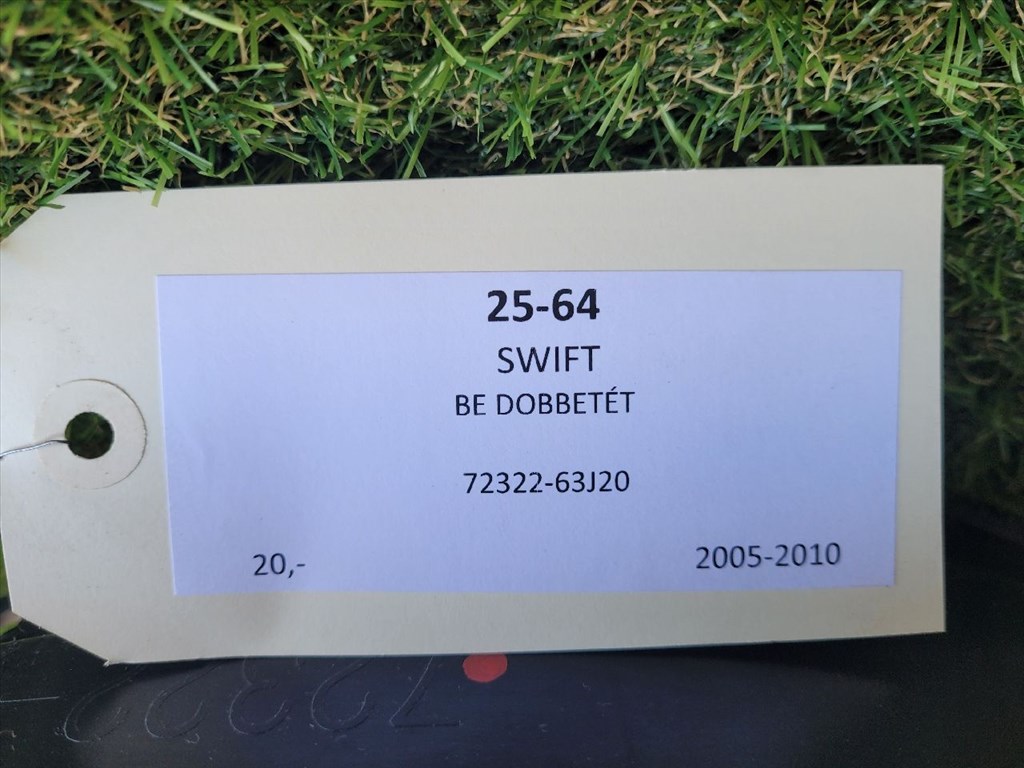 SUZUKI SWIFT III Bal első Dobbetét (Kerékjárati, Műanyag) 7232263J20 4. kép