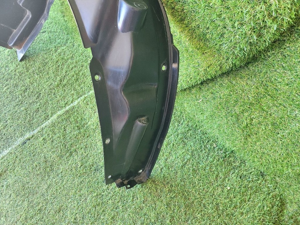 SUZUKI SWIFT III Bal első Dobbetét (Kerékjárati, Műanyag) 7232263J20 6. kép