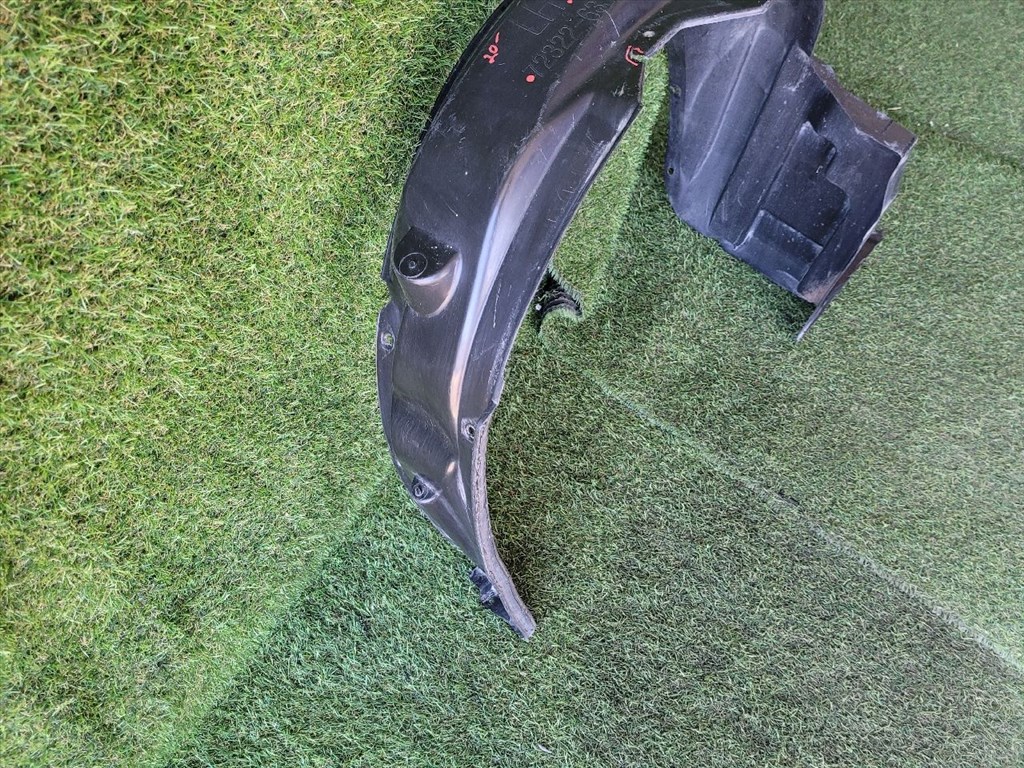 SUZUKI SWIFT III Bal első Dobbetét (Kerékjárati, Műanyag) 7232263J20 8. kép