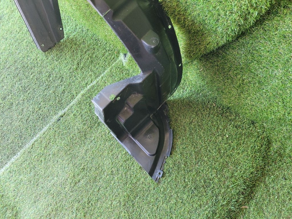 SUZUKI SWIFT III Bal első Dobbetét (Kerékjárati, Műanyag) 7232263J20 9. kép