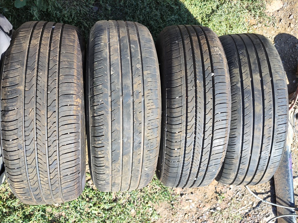 Dacia Duster 5x114.3 lyukosztású 16" használt lemezfelni, rajta 215/65 újszerű nyári gumi 14. kép