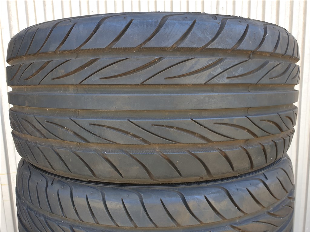  195/40 16 Yokohama S-drive 2. kép