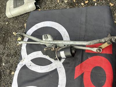 Audi A6 (C5 - 4B) ablakemelő szerkezet motorral 