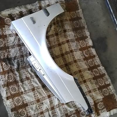 SAAB 9-5 01- Bal első sárvédő