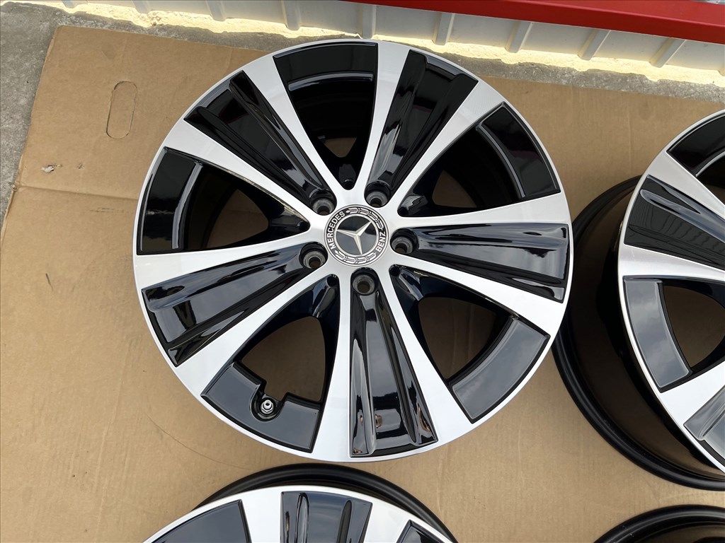 Mercedes W213 18" 5x112 gyári bicolor alufelni 18 coll C CLA E 3. kép