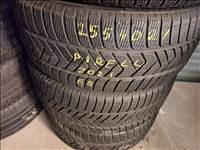  255/40/21"  Pirelli téli gumi 