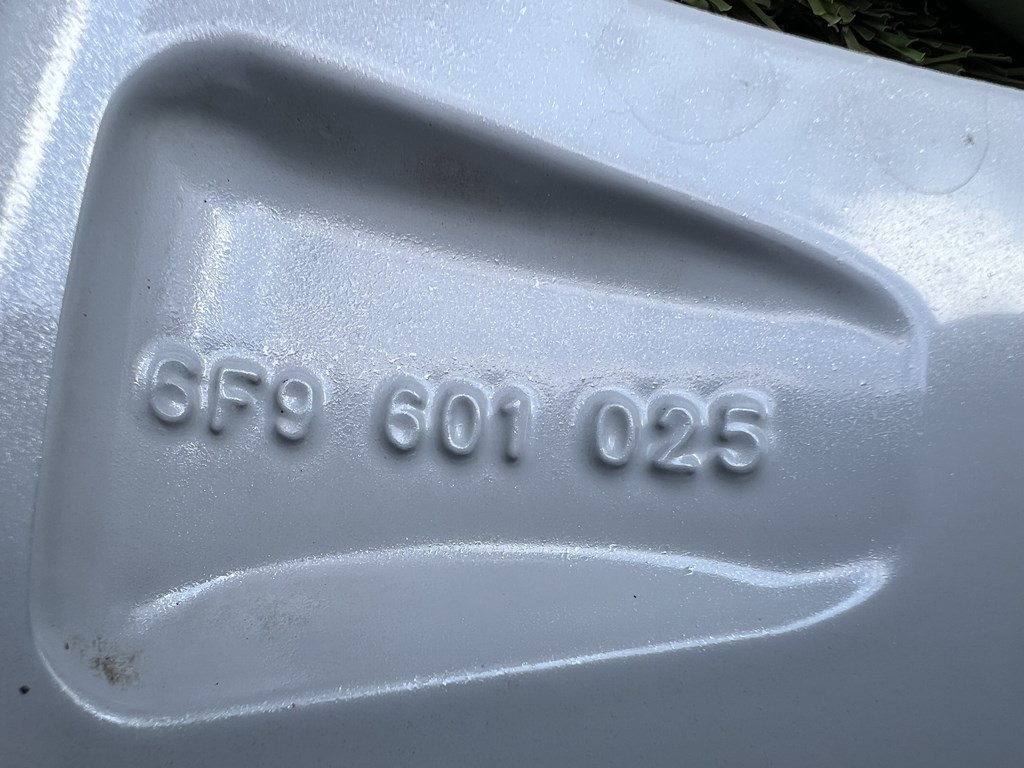 5x100 16" Seat gyári alufelni 6Jx16h2 ET45 8. kép