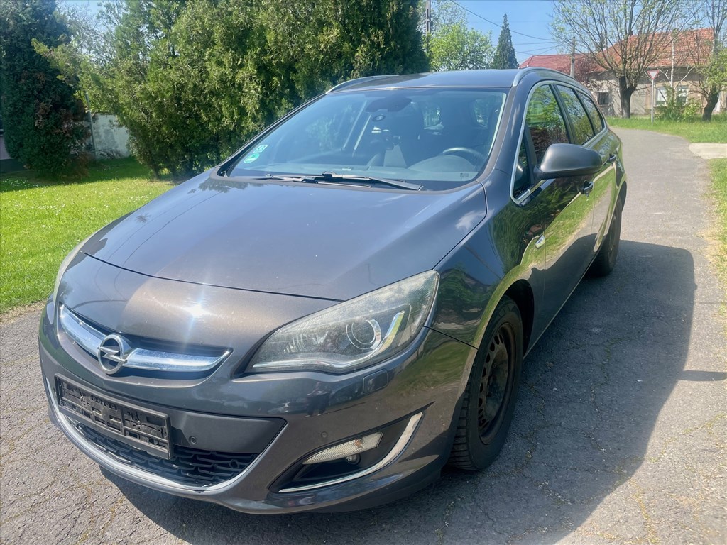 Opel Astra J  1.7 CDTi  BONTOTT ALKATRÉSZEI  / A17DTS 1. kép