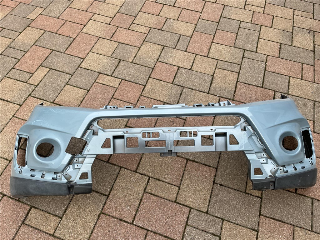 Suzuki Vitara (LY) lökhárító  7171186r 2. kép