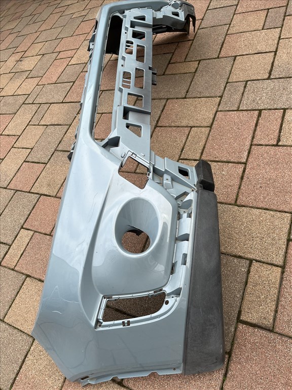 Suzuki Vitara (LY) lökhárító  7171186r 3. kép