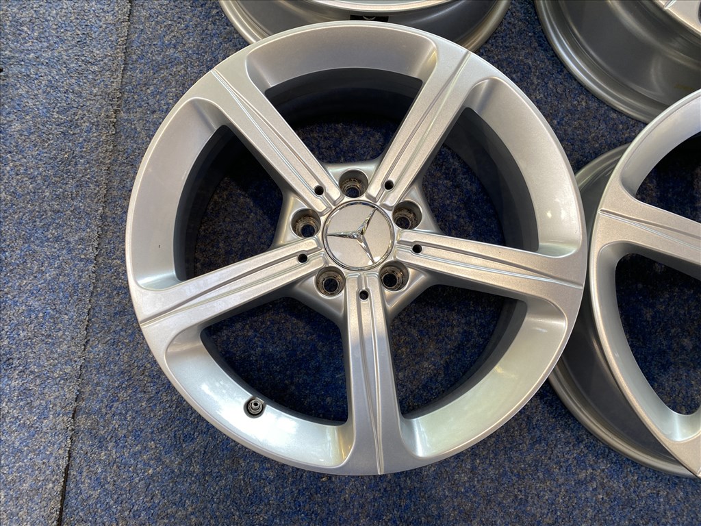 (3739) Mercedes 17 gyári alufelni felni, 5x112, GLA A B osztály 5. kép
