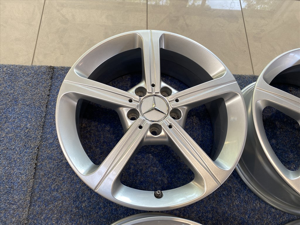 (3739) Mercedes 17 gyári alufelni felni, 5x112, GLA A B osztály 7. kép