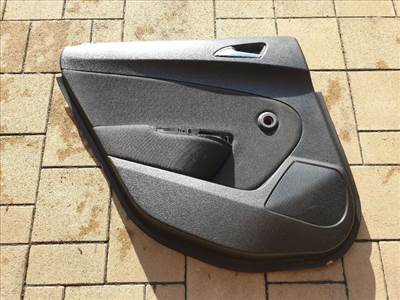 Opel Astra J Bal hátsó ajtókárpit  13258679