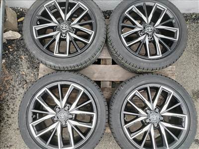  Toyota Corolla 2019ig 5x114.3 17" (gyári felni) alufelni 225/45 új téli gumi