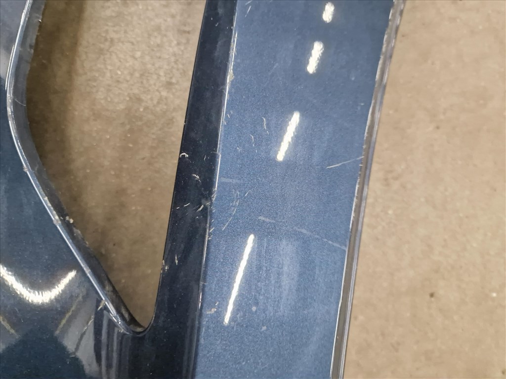 Kia Cee'd (CD) Csomagtér ajtó borítás, csomagtérfedél  2. kép