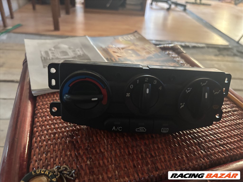 Kia Rio iI fütéskapcsoló 1. kép