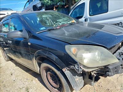 Opel Astra H jobb első sárvédő 