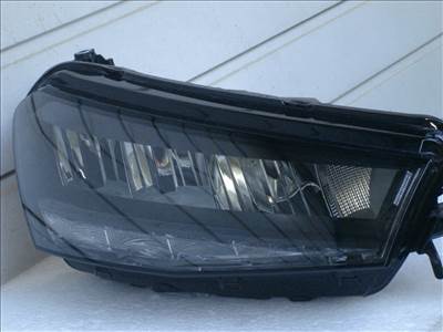 Skoda Fabia IV Crystal Lighting Jobb első Fényszóró 6VB941016 2021-től Hibátlan