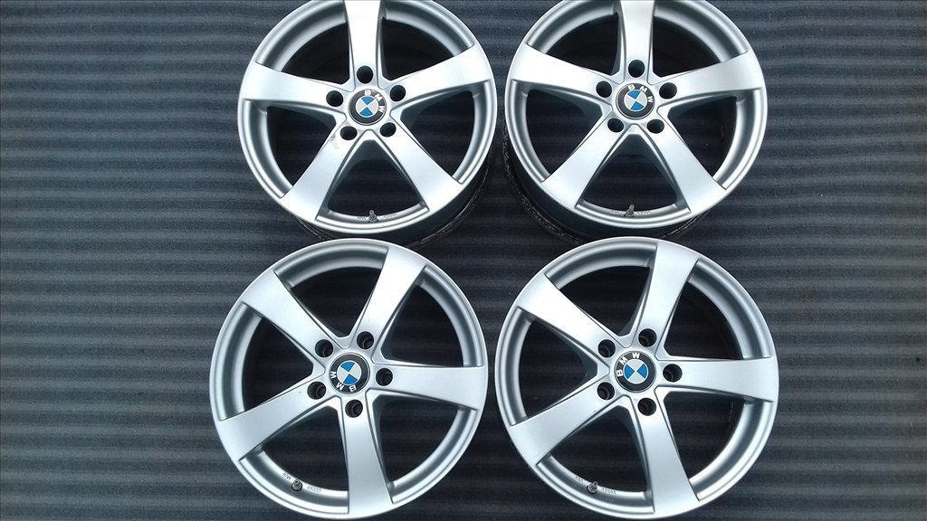 5x120 lyukosztású 7,5J 17" használt Dezent alufelni BMW Opel Insignia 1. kép