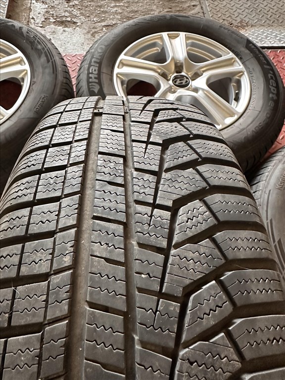  Brock 5x114,3 6,5x16" ET44 Hyundai Tucson használt alufelni garnitúra 5. kép