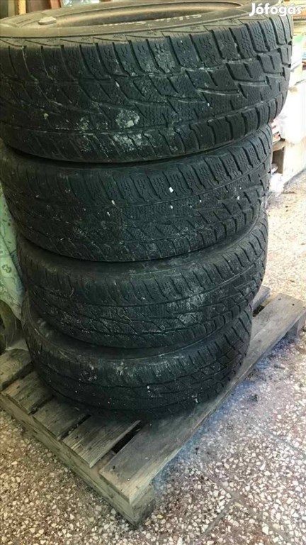  5x100 lyukosztású 16" használt lemezfelni, rajta 205/55 használt Matador téli gumi gumi  7. kép