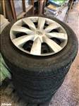  5x100 lyukosztású 16" használt lemezfelni, rajta 205/55 használt Matador téli gumi gumi 