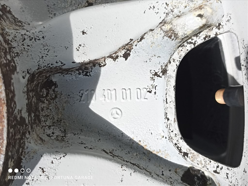 5x112 15" Mercedes-Benz (W210) használt alufelni garnitúra 8. kép