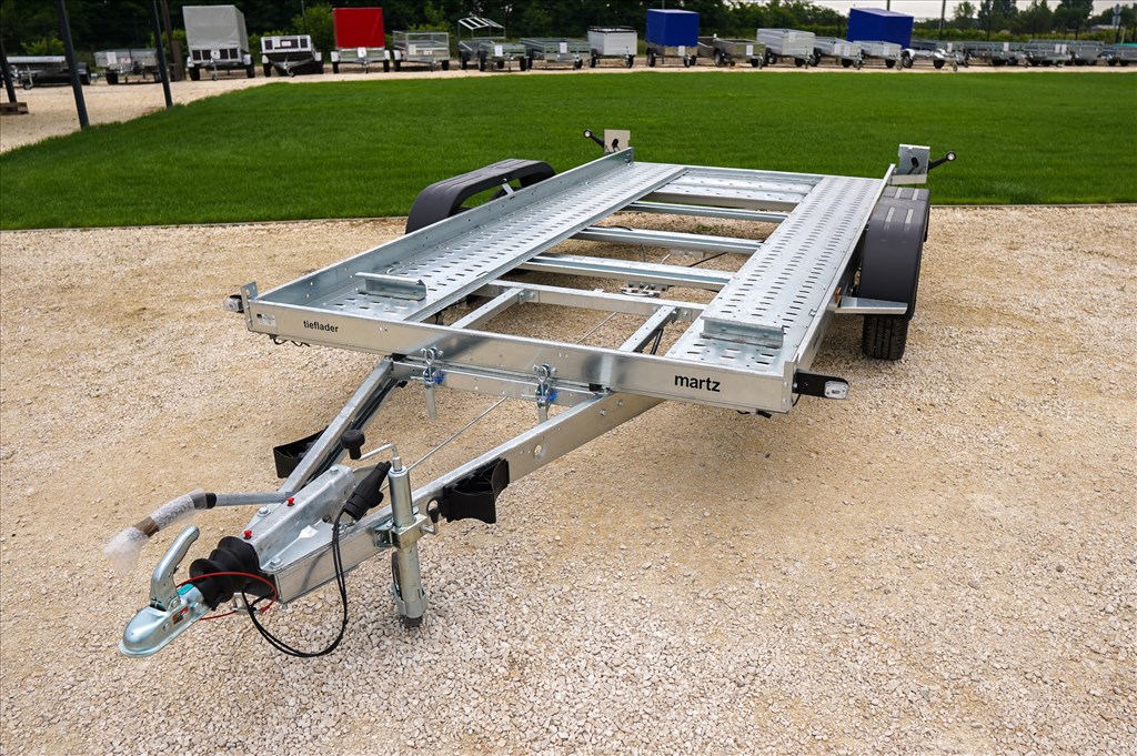 Új Martz Tieflader 400 autószállító (2000kg) akciósan CSAK 1.449.000 Ft 2. kép