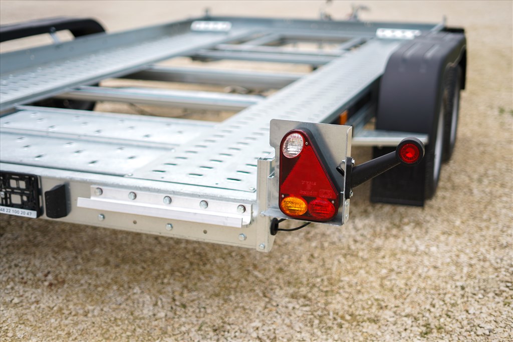 Új Martz Tieflader 400 autószállító (2000kg) akciósan CSAK 1.449.000 Ft 6. kép