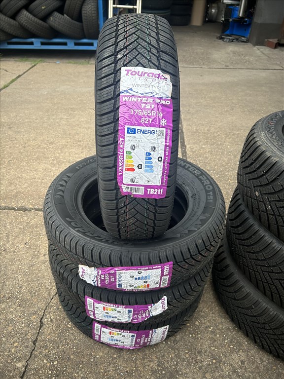 4db 175/65×14″ Tourador téli új gumiabroncs. (3695409) 1. kép