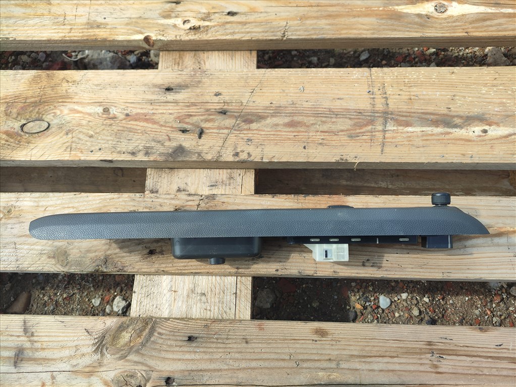 Opel Agila B bal első ablakemelő kapcsoló 62j101578t 8372251k70 6. kép