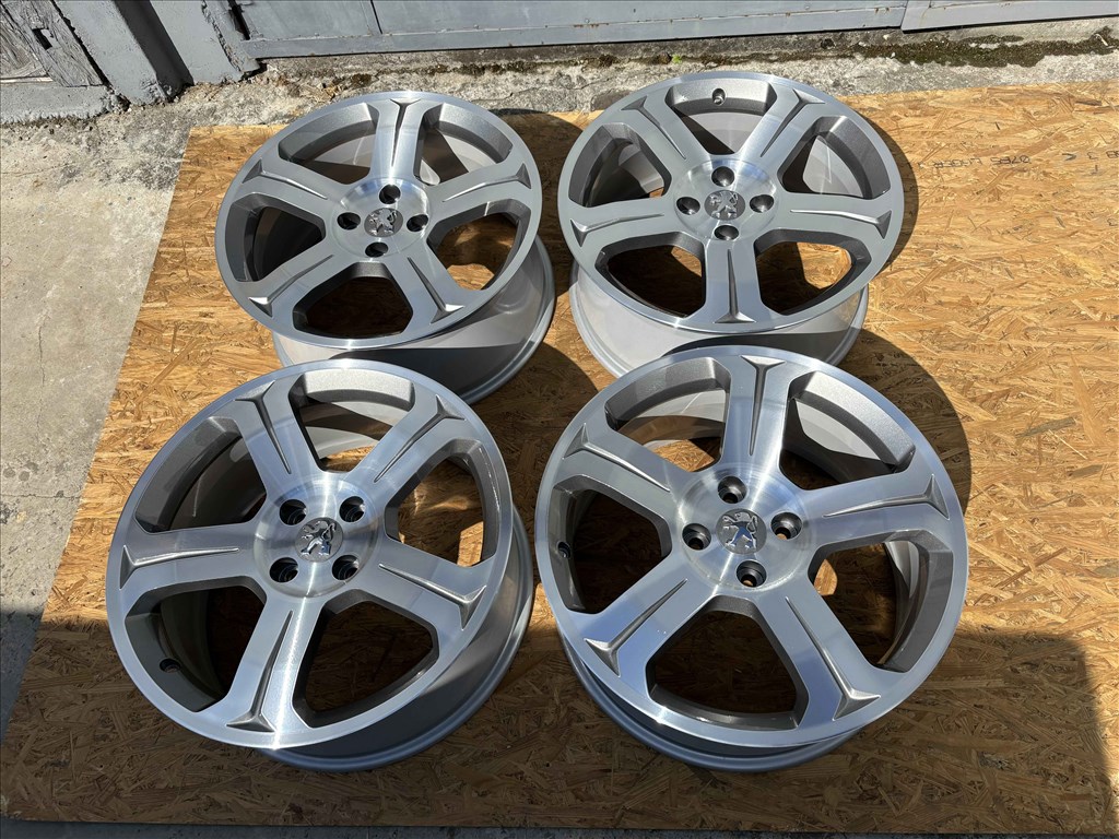 Peugeot 18" 4x108 gyári alufelni eladó 18 coll 7. kép
