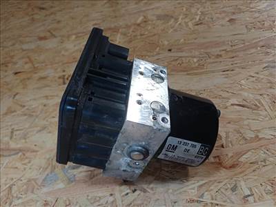Opel Zafira B (2005-2014) Abs Kocka 