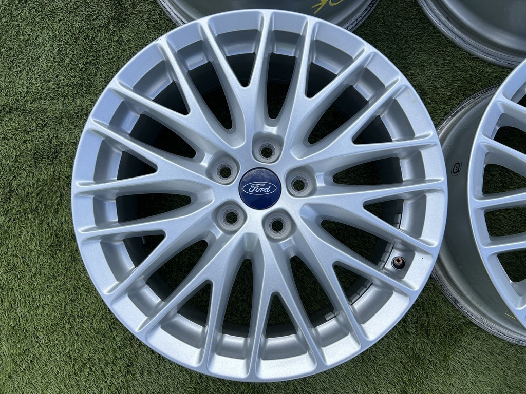 5x108 17" Ford gyári alufelni 7Jx17h2 ET50 2. kép