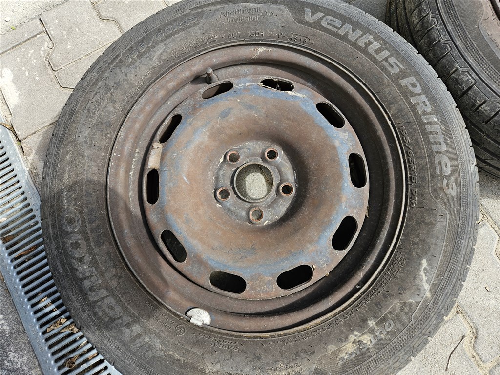  5x100 15" lemezfelni pár Hankook nyári gumikal (18987, 26168) 10. kép