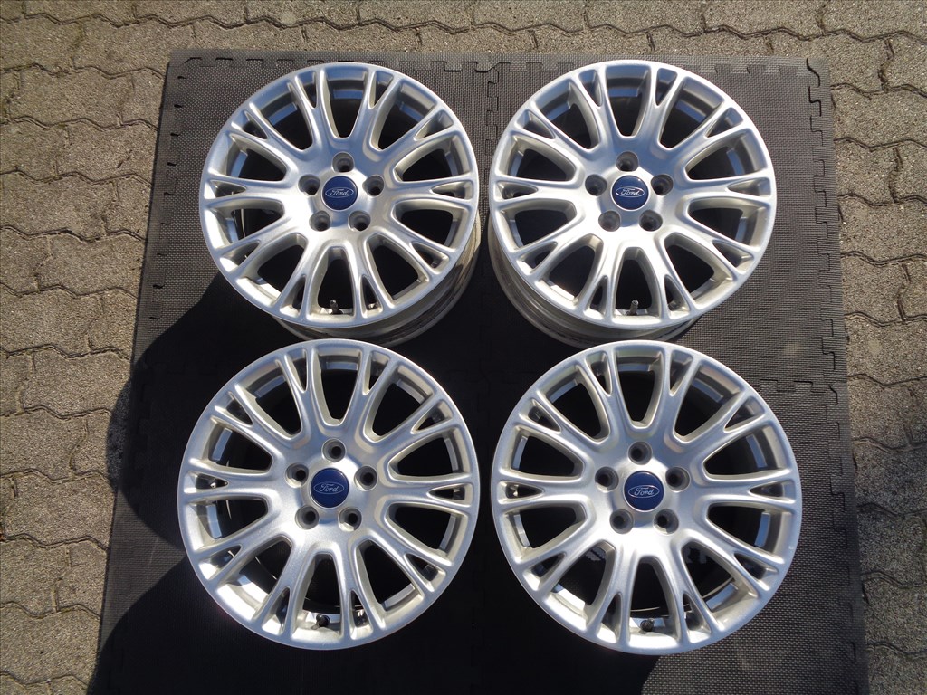 Ford gyári alufelni 16-os, 5×108-as osztóval, szép állapotban eladó. 1. kép