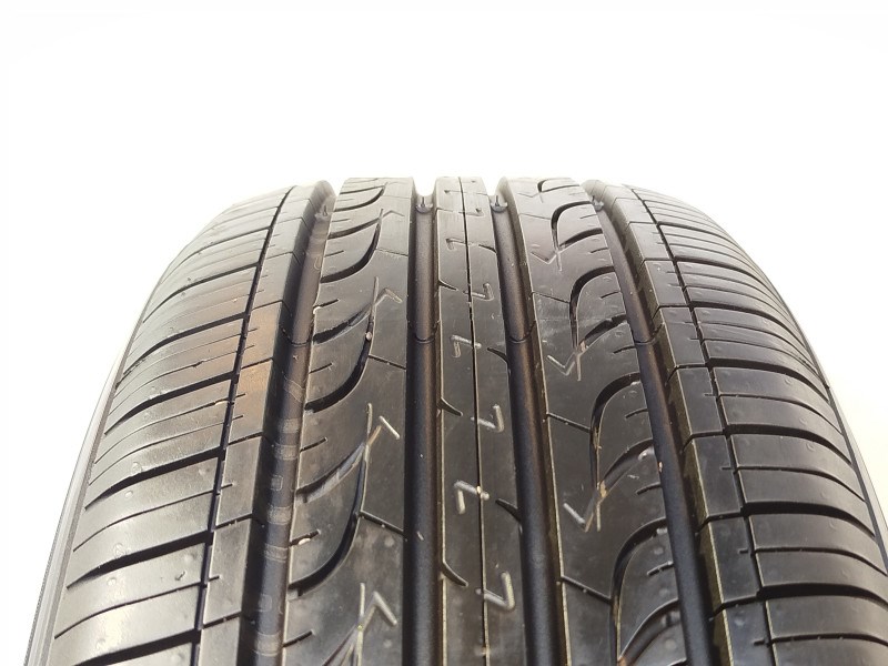 Kumho KH25 205/55 R17  1. kép